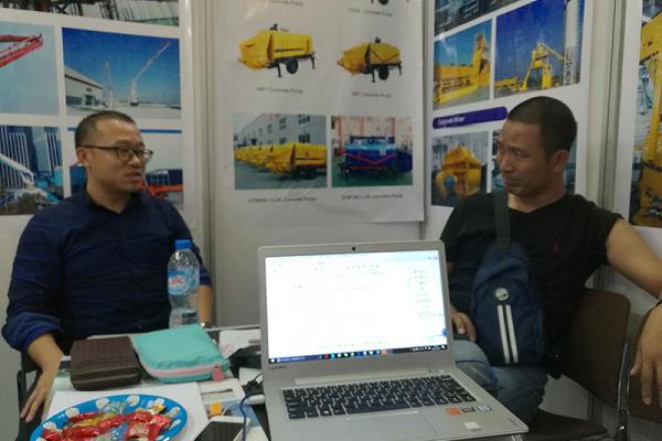 Sinoroader Partner Attend VIIF 2017_1.jpg